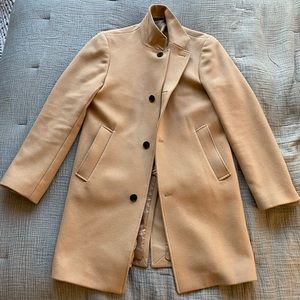 Club Monaco mens Italian coat in camel color size XS.